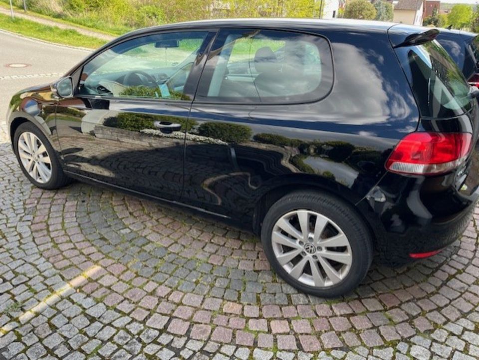 VW Golf 6 mit 17 Zoll Neue Kupplung und Getriebe in Frensdorf