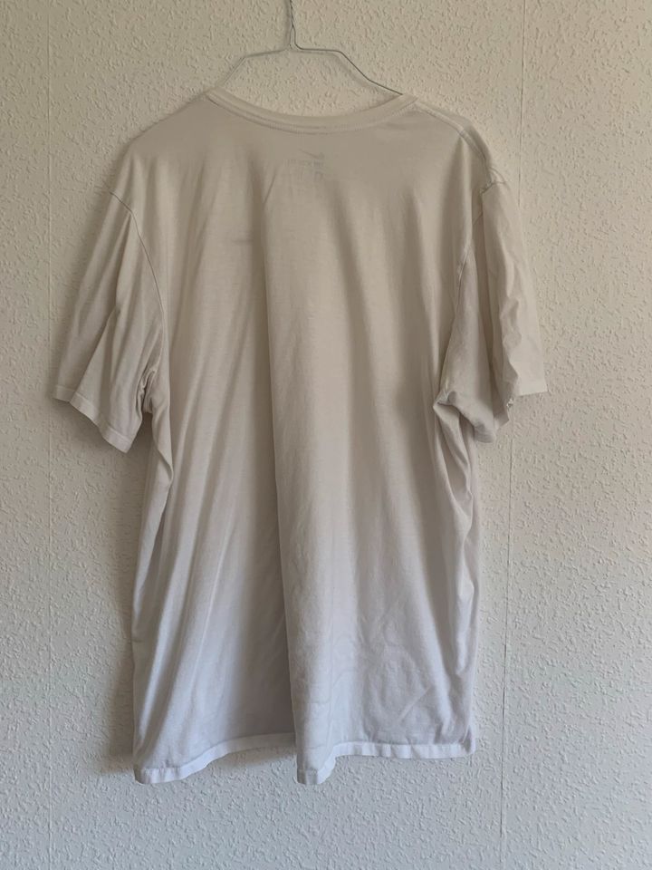 Herren Nike Shirt Größe XL Weiß in München