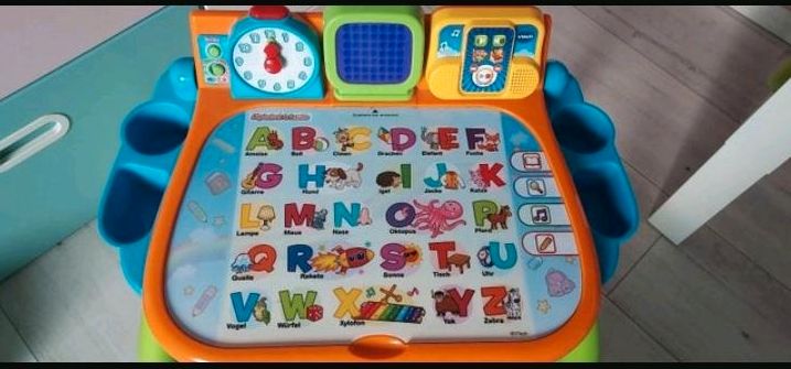 VTech 3in1 magischer Schreibtisch in Oberhausen