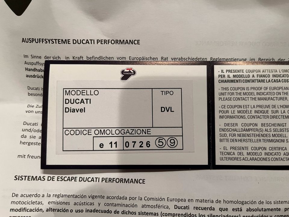 Ducati Diavel Termignoni Auspuff Edelstahl Carbon ABE TÜV NEU in Stuttgart