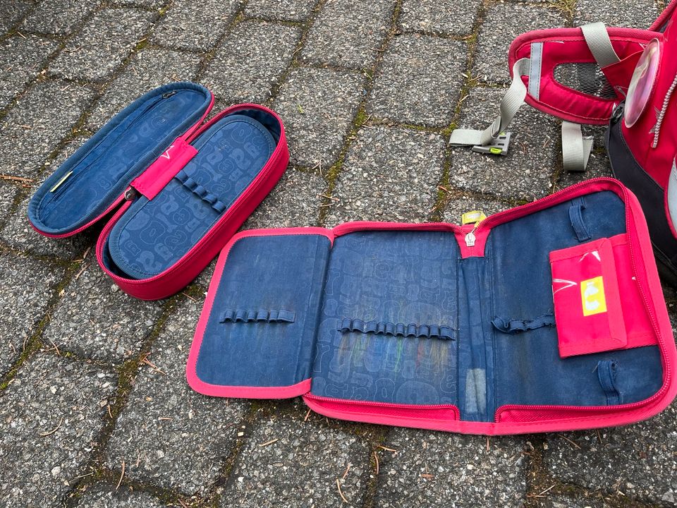 Schulranzen ergobag mit Zubehör in München