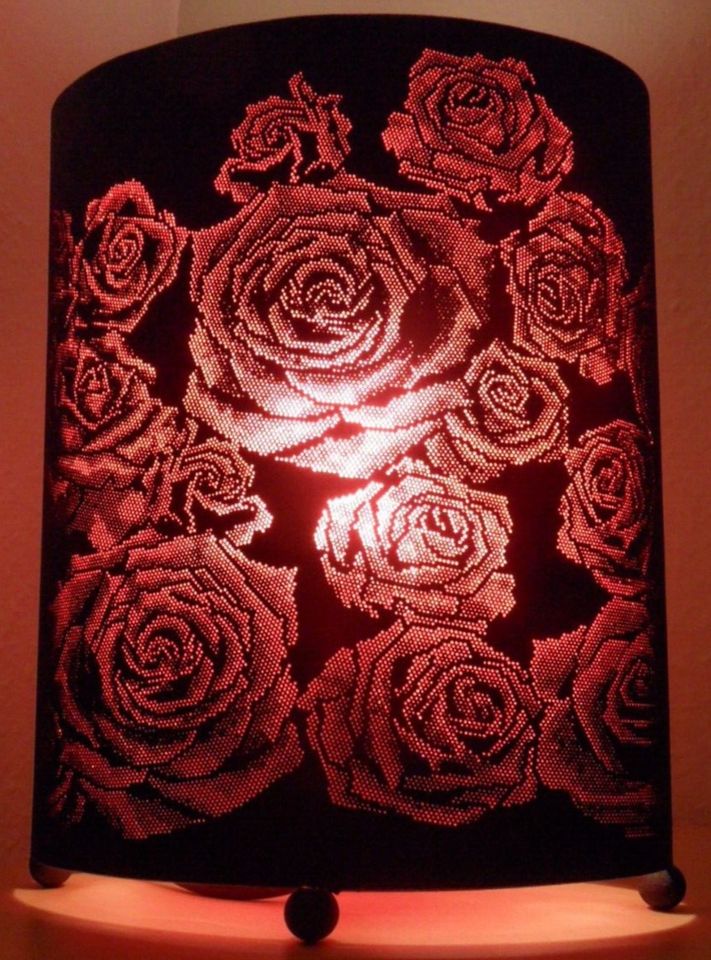 Wunderschöne Rosenlampe von KARE DESIGN in Rot/Schwarz - WIE NEU! in Demen