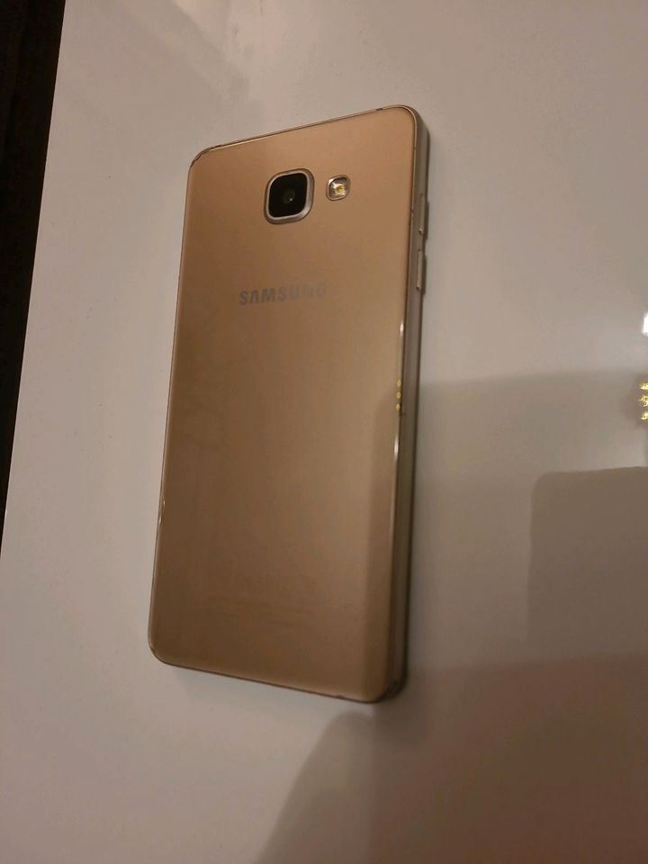 Samsung Galaxy A5 6 voll Funktionsfähig in Neu Ulm