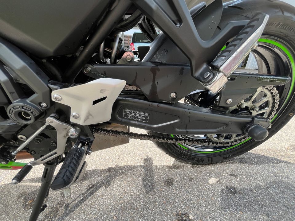 Kawasaki Ninja650 ABS mit vielen Extras - nur 2905km in Senden