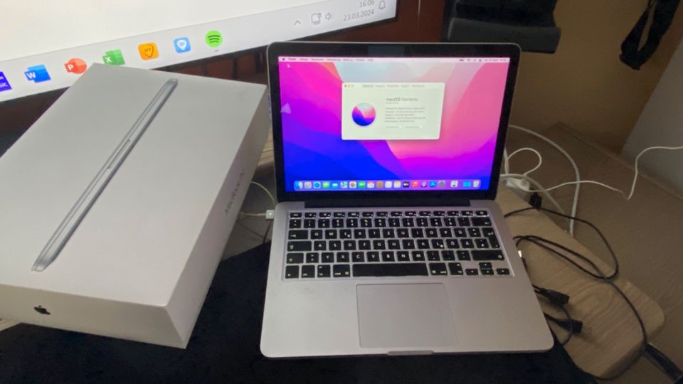 Apple MacBook Pro 13,3“ Retina 8GB RAM 256GB SSD in Dortmund