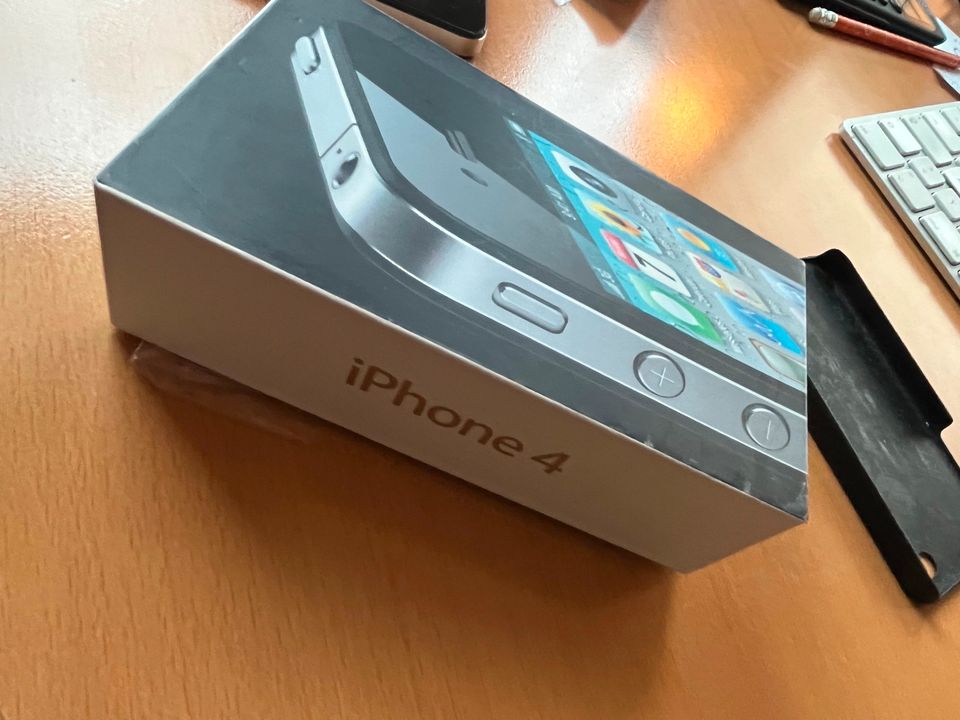 APPLE iPhone 4 (Modell A1332) in Hamburg