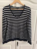 Tommy Hilfiger Pullover Damen L blau weiß maritim Schleswig-Holstein - Preetz Vorschau