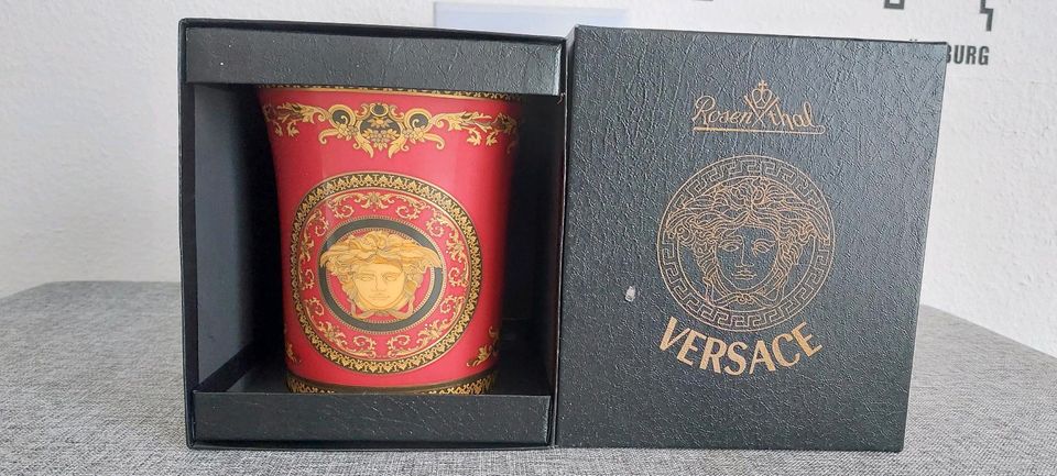 Rosenthal, Versace Vase Medusa Red in Zell am Main