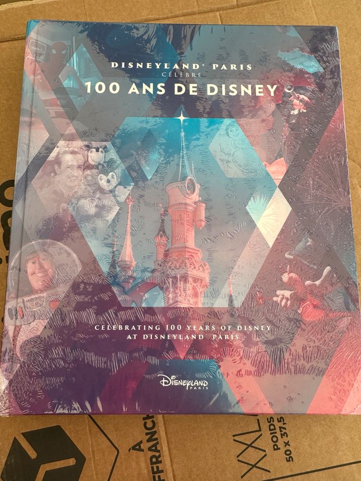 Disneyland Paris 100 ANS DE DISNEY BUCH LIMITIERT in Munster