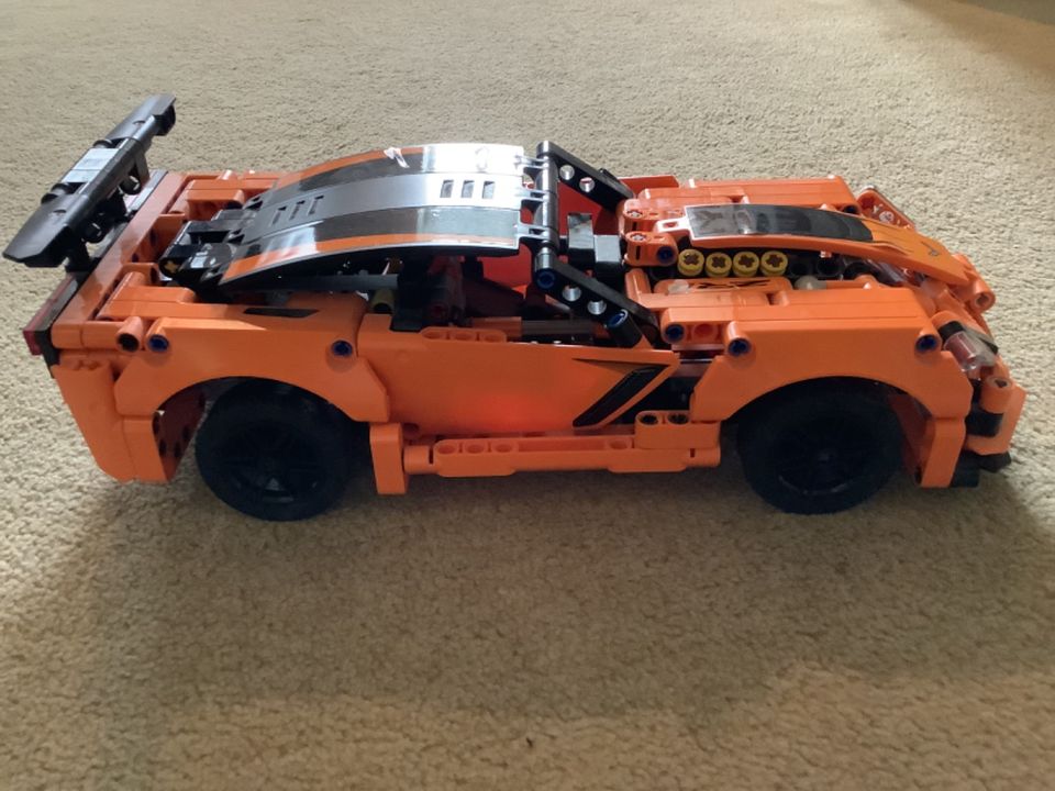 LEGO 42093 Technic Chevrolet Corvette ZR1 in Bielefeld