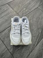 Puma sneaker Schuhe Größe 37 Nordrhein-Westfalen - Bad Sassendorf Vorschau