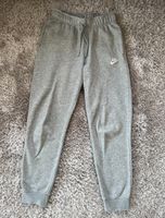 Nike Jogginghose grau Gr. XS unisex Hessen - Heuchelheim Vorschau