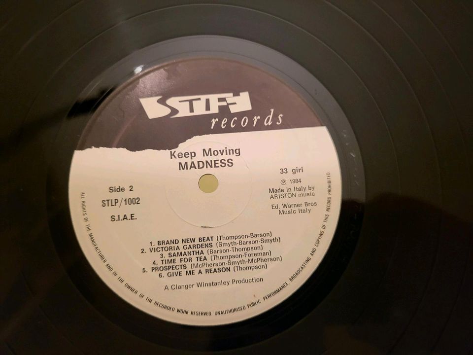 MADNESS Keep Moving VINYL LP SCHALLPLATTE in Lutter am Barenberge