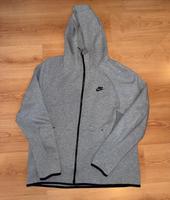 Nike Tech Fleece Anzug Nordrhein-Westfalen - Paderborn Vorschau