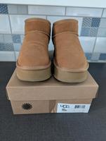 UGG Stiefelette Nordrhein-Westfalen - Bedburg-Hau Vorschau