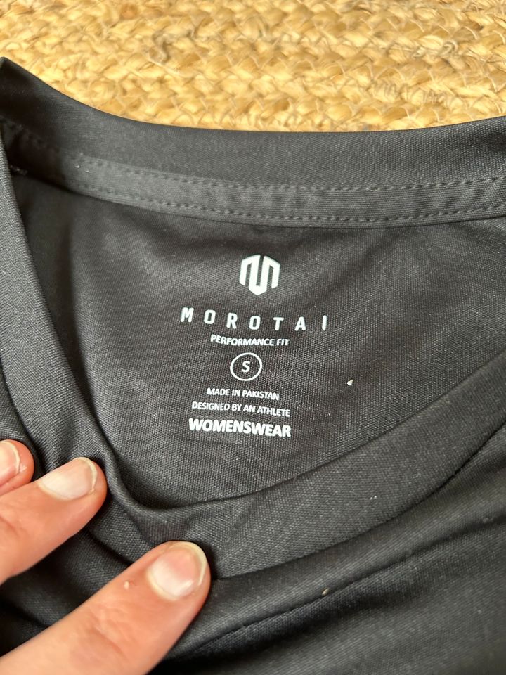 Morotai Damen Sportshirt NAKA in Mühlacker