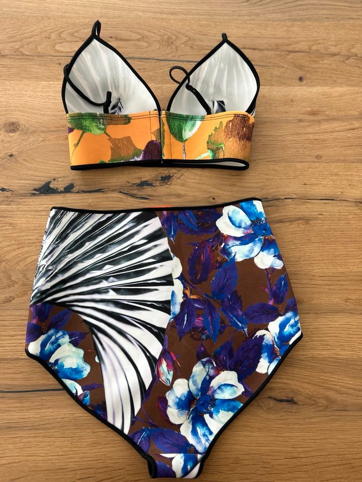 Clover Canyon Bikini Set für Damen(Gr.XS und S) in Top Zustand in Düsseldorf