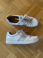 Schuhe Sneaker Caprice, Größe 38,5 Leder weiß-silber Hessen - Hosenfeld Vorschau