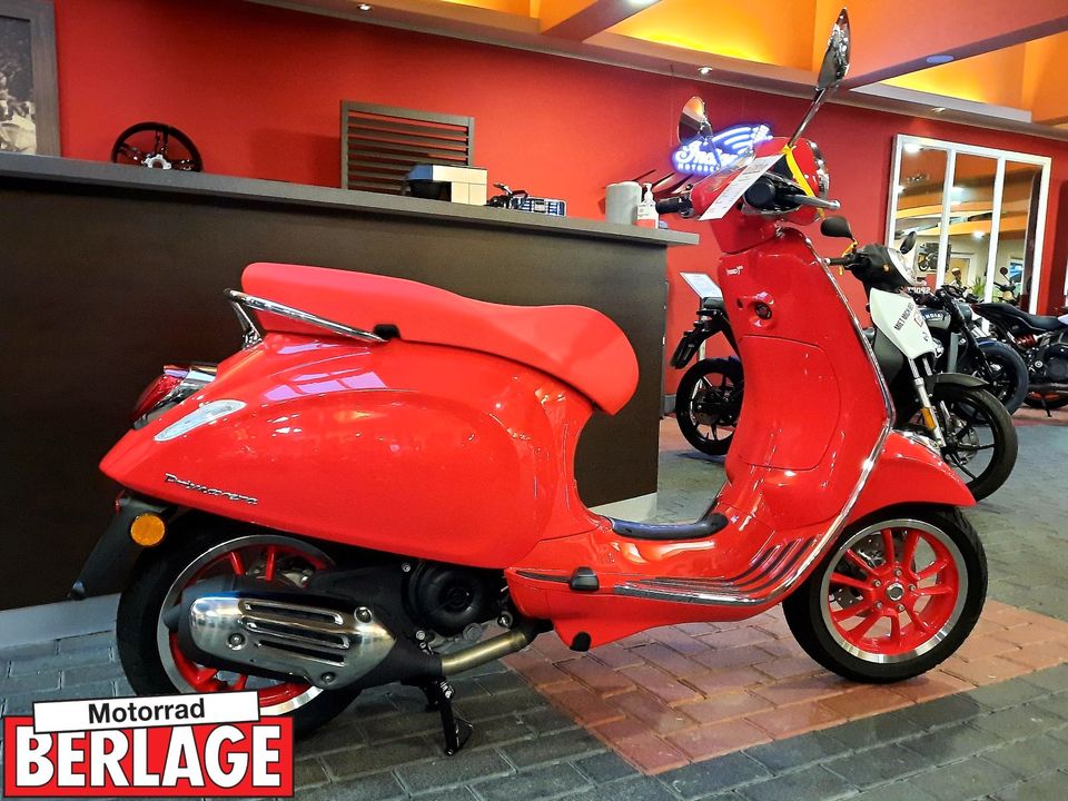 Vespa Primavera 50 RED 2022 neu mit Garantie in Borchen