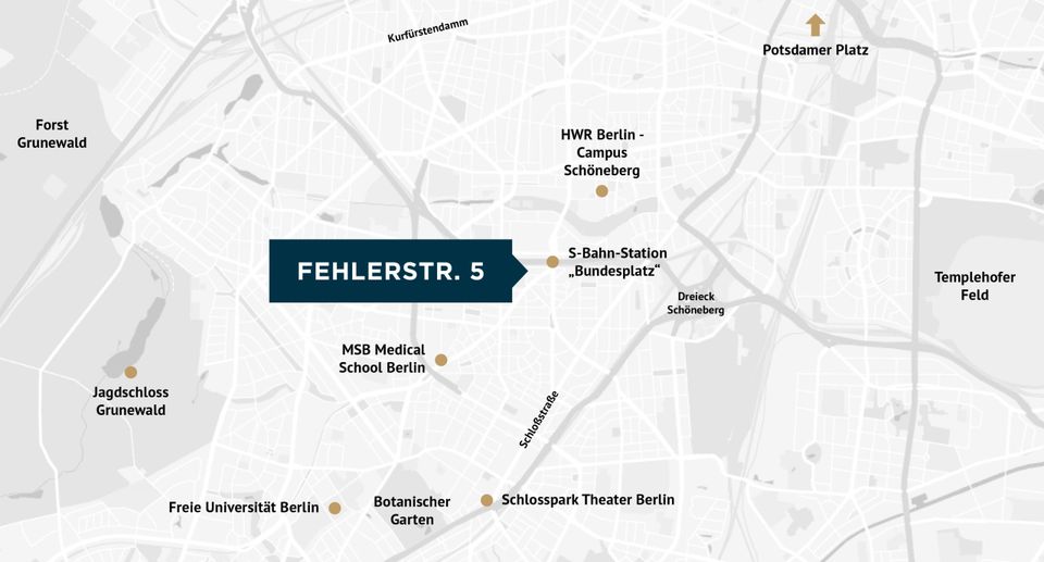 * Dachgeschosswohnung mit Terrasse und Potenzial: 3 bis 4-Zimmer!* in Berlin