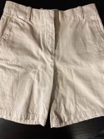 Lacoste Shorts Gr. 36 / S wie neu beige Baden-Württemberg - Backnang Vorschau