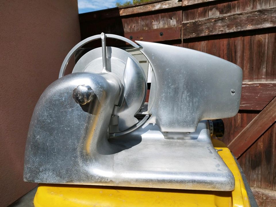 Aufschnittmaschine Allesschneider Schneidemaschine Metzger in Mücheln (Geiseltal)