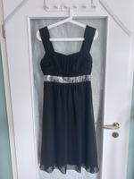 Bonprix Kleid Damen Gr. 40 schwarz mit Pailletten-Detail Dresden - Striesen-Ost Vorschau