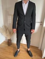 Eleganter schwarzer Esprit Herrenanzug Köln - Porz Vorschau