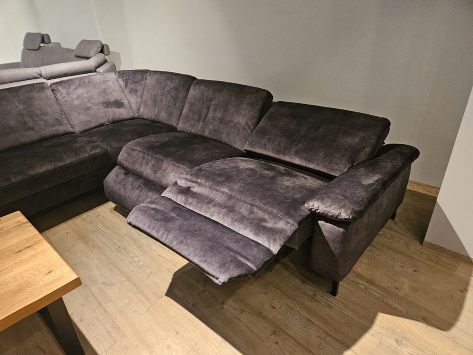 NEU Couch Wohnlandschaft 2x Motor Relaxsitz Staukasten Relaxecke in Bocholt