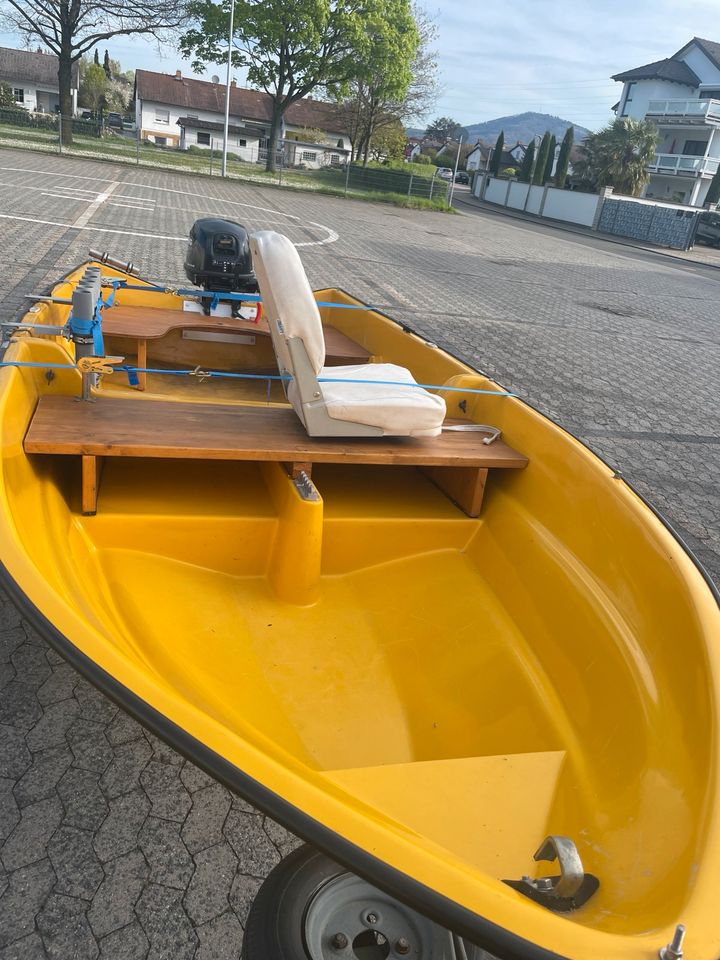 Angelboot Motorboot 4PS/15PS mit Trailer in Bensheim