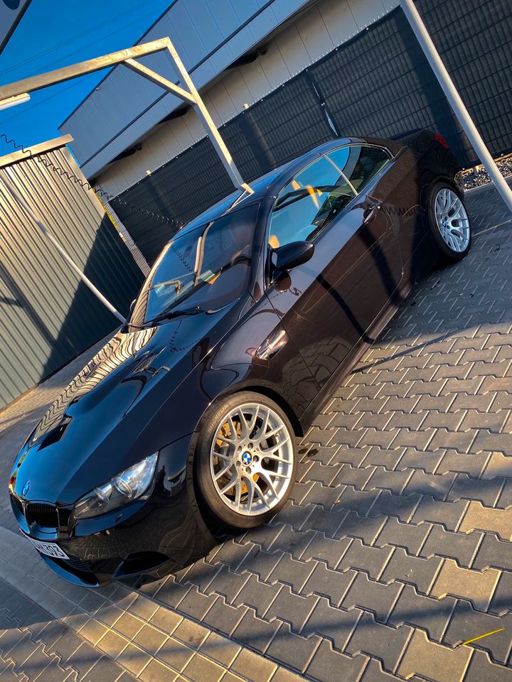 BMW e93 M3 Cabrio DKG CIC H&K M359 Carbon KW in Fulda