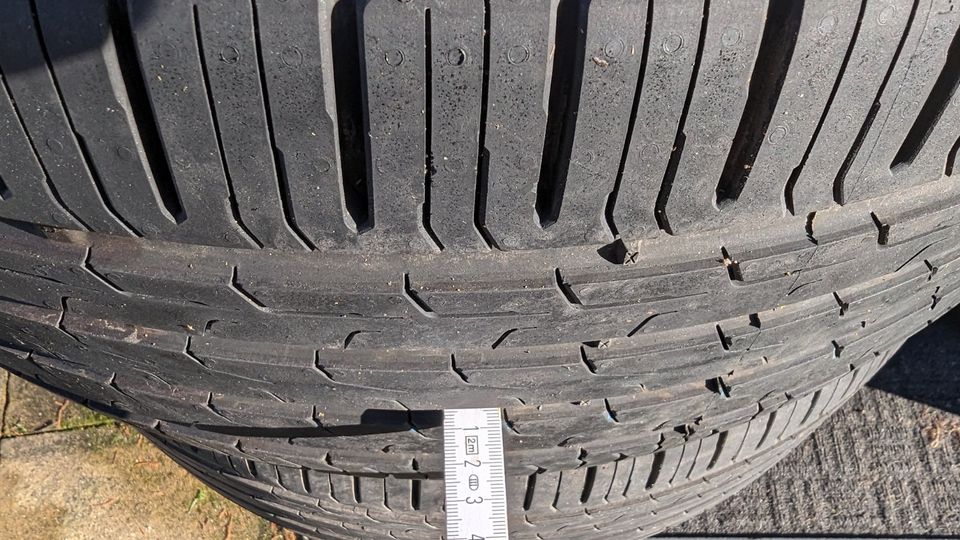 Sommer Reifen 2x Pirelli 245/35 in Dortmund