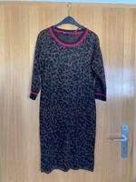 Strickkleid mit Leomuster von Yest Gr. 40 -Neuwertig- Bayern - Langenzenn Vorschau