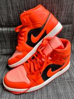Air Jordan*Rush Orange*Sneaker*Größe 42 Bayern - Straubing Vorschau