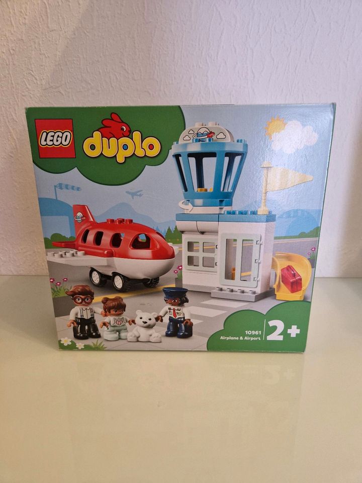 Lego Duplo Airplane & Airport in Beelen