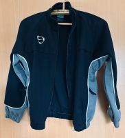 Nike Jacke schwarz/grau Größe 140-152 Hessen - Hosenfeld Vorschau