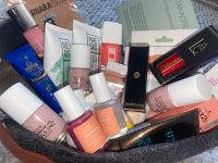 26 teilig BeautyBox Kosmetik Naobay Nails inc Glossybox My little Leipzig - Thekla Vorschau