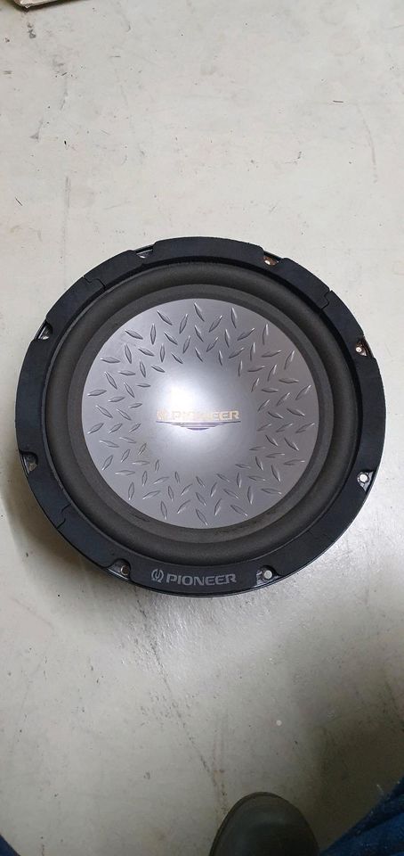 Pioneer TS-W303F Free Air Subwoofer 30cm 12" 500Watt in Steinen