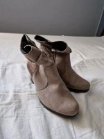 Schuhe beige 40 Niedersachsen - Westoverledingen Vorschau