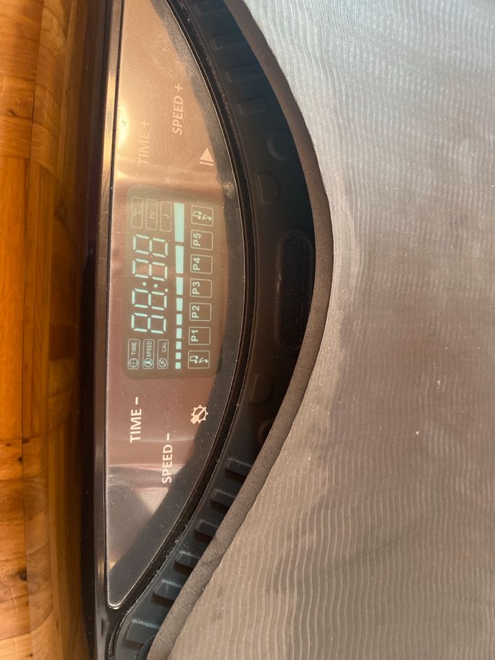 Crivit Vibrationsbord, 200 Watt in Münstertal