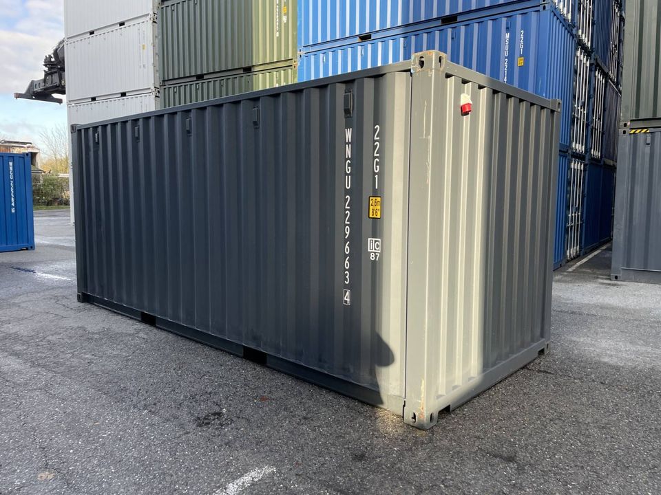 20 Fuß  Seercontainer mit STAHLFUSSBODEN + LICHT! / Lagercontainer / Materialcontainer RAL 7016 in Hamburg