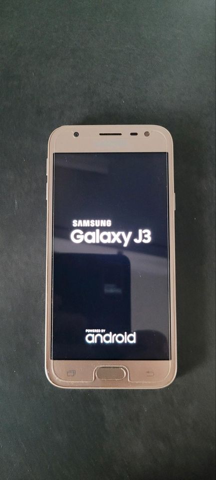 Galaxy J3 Smartphone Model (2018) in Trier