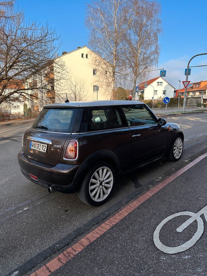 Mini Cooper *Mayfair 50th* in Schorndorf