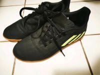 Fußballschuhe Adidas Hallenschuhe Modell Deportivo gr 34/35 Berlin - Kladow Vorschau