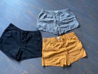 3x H&M Hosen kurz Gr.42/M/L Lichtentanne - Schönfels Gem Lichtentanne Vorschau