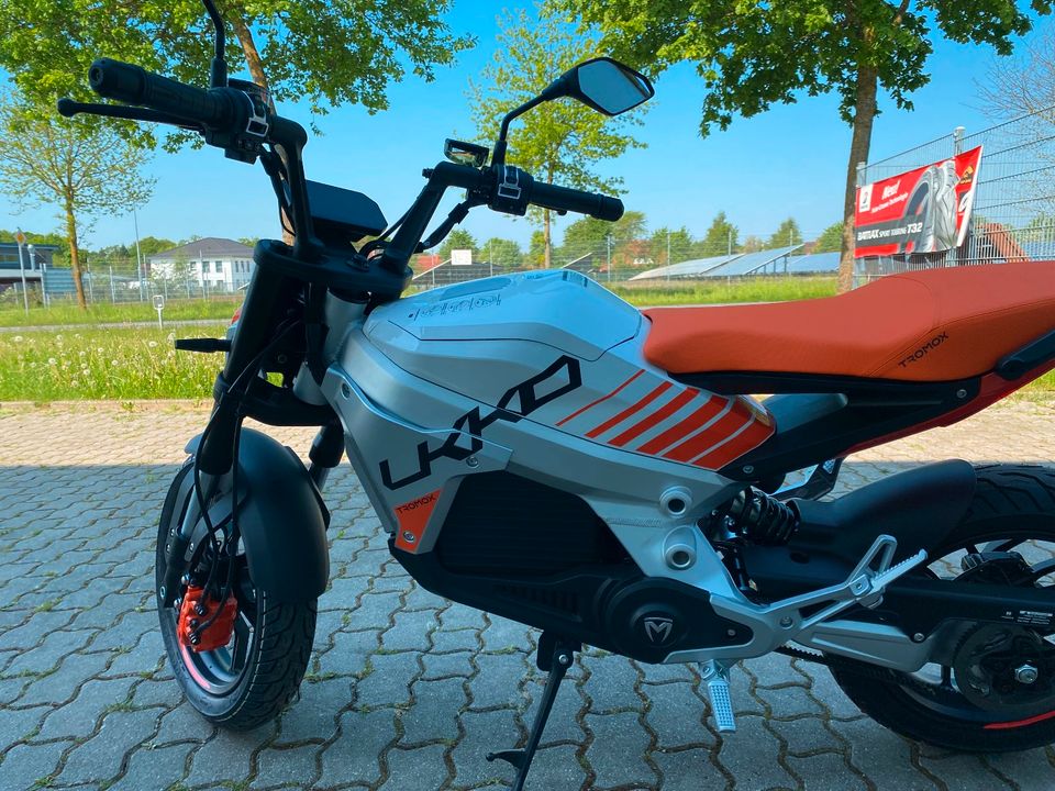 Tromox UKKO S | Elektro Motorrad | 125ccm | B196 | Tango Orange in Walsrode