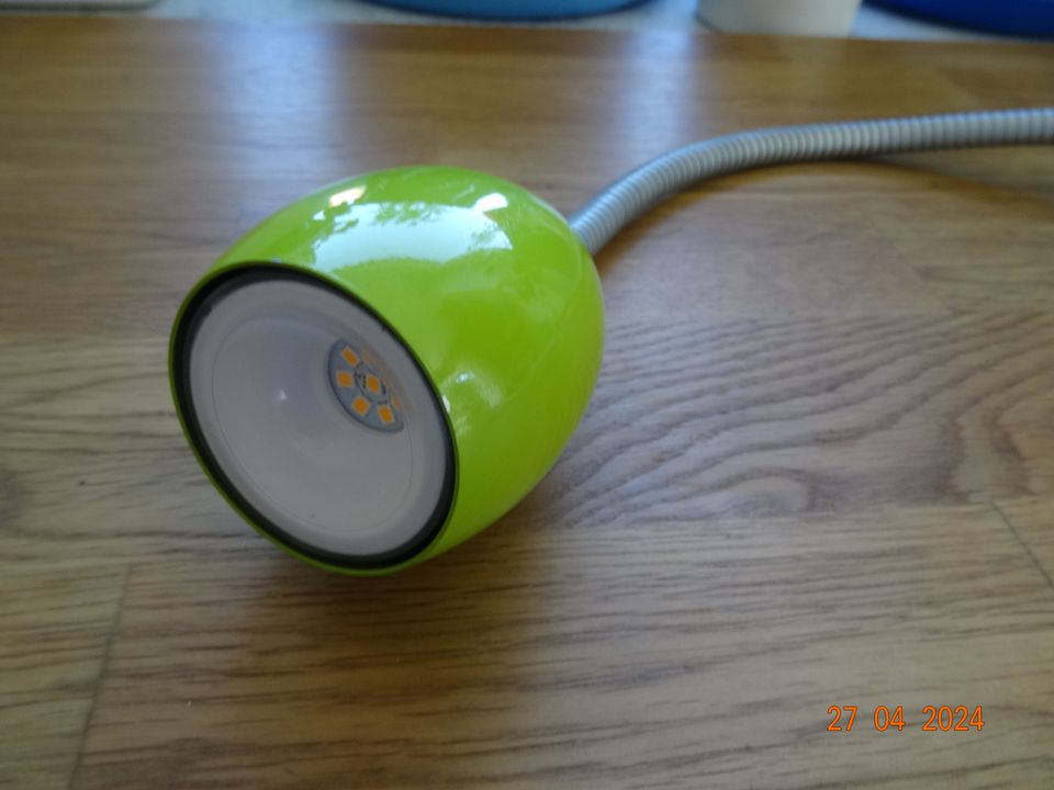 Lampe Bettlampe  Tischlampe LED in Wolfsegg