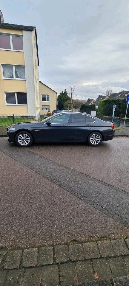 BMW 5er Reihe im TOP ZUSTAND in Grevenbroich