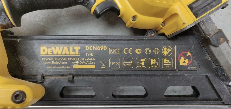 DEWALT Akku-Nagler Akkunagler DCN690 in Baden-Württemberg - Gemmingen |  Heimwerken. Heimwerkerbedarf gebraucht kaufen | eBay Kleinanzeigen ist  jetzt Kleinanzeigen