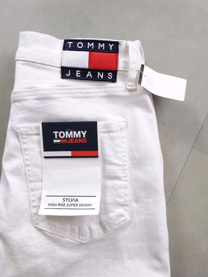 Damen Jeans Hose Tommy Hilfiger gr.31 L.32 in Kleve